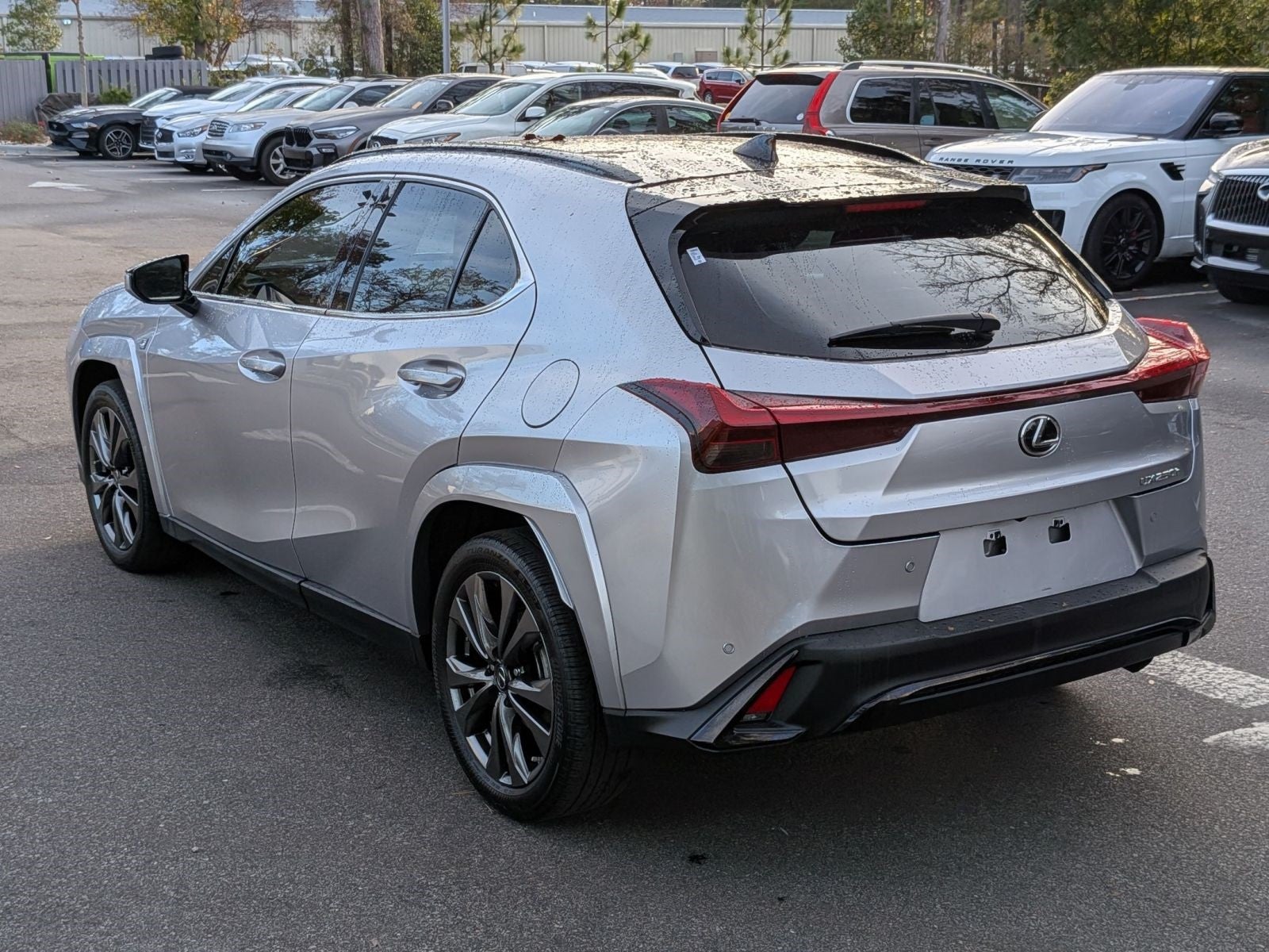 2023 Lexus UX 250h F SPORT Handling