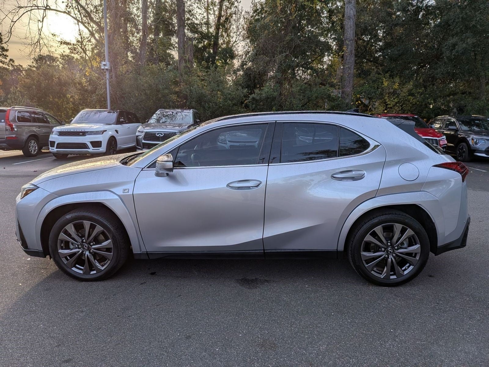 2023 Lexus UX 250h F SPORT Handling