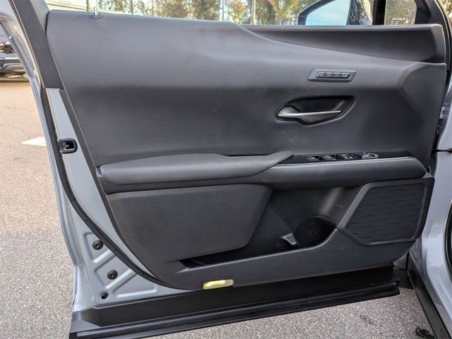 2023 Lexus UX 250h F SPORT Handling