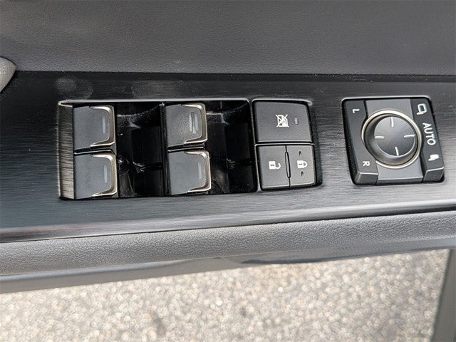 2023 Lexus UX 250h F SPORT Handling