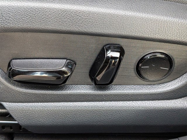 2023 Lexus UX 250h F SPORT Handling