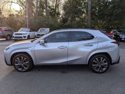 2023 Lexus UX 250h F SPORT Handling
