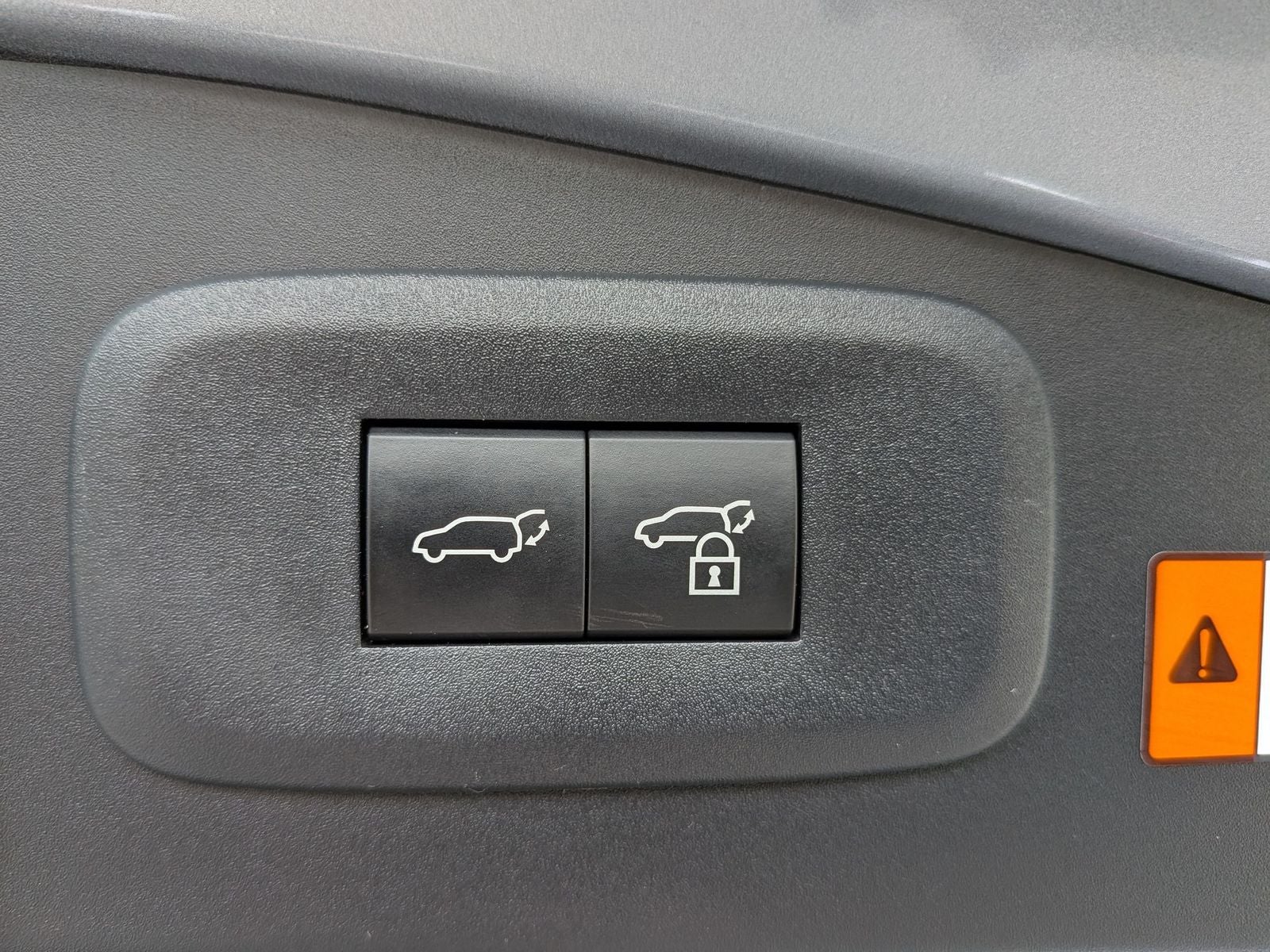 2023 Lexus RZ 450e Premium
