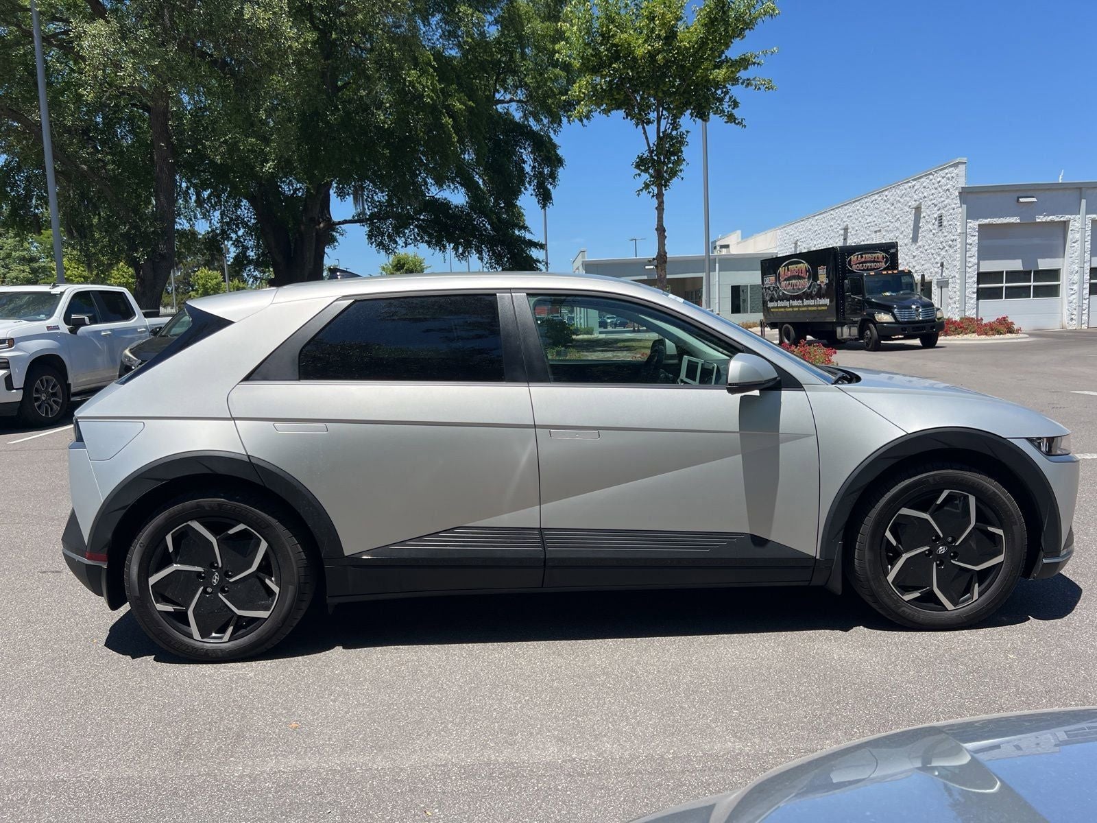 2024 Hyundai IONIQ 5 SEL