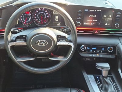 2023 Hyundai Elantra SEL
