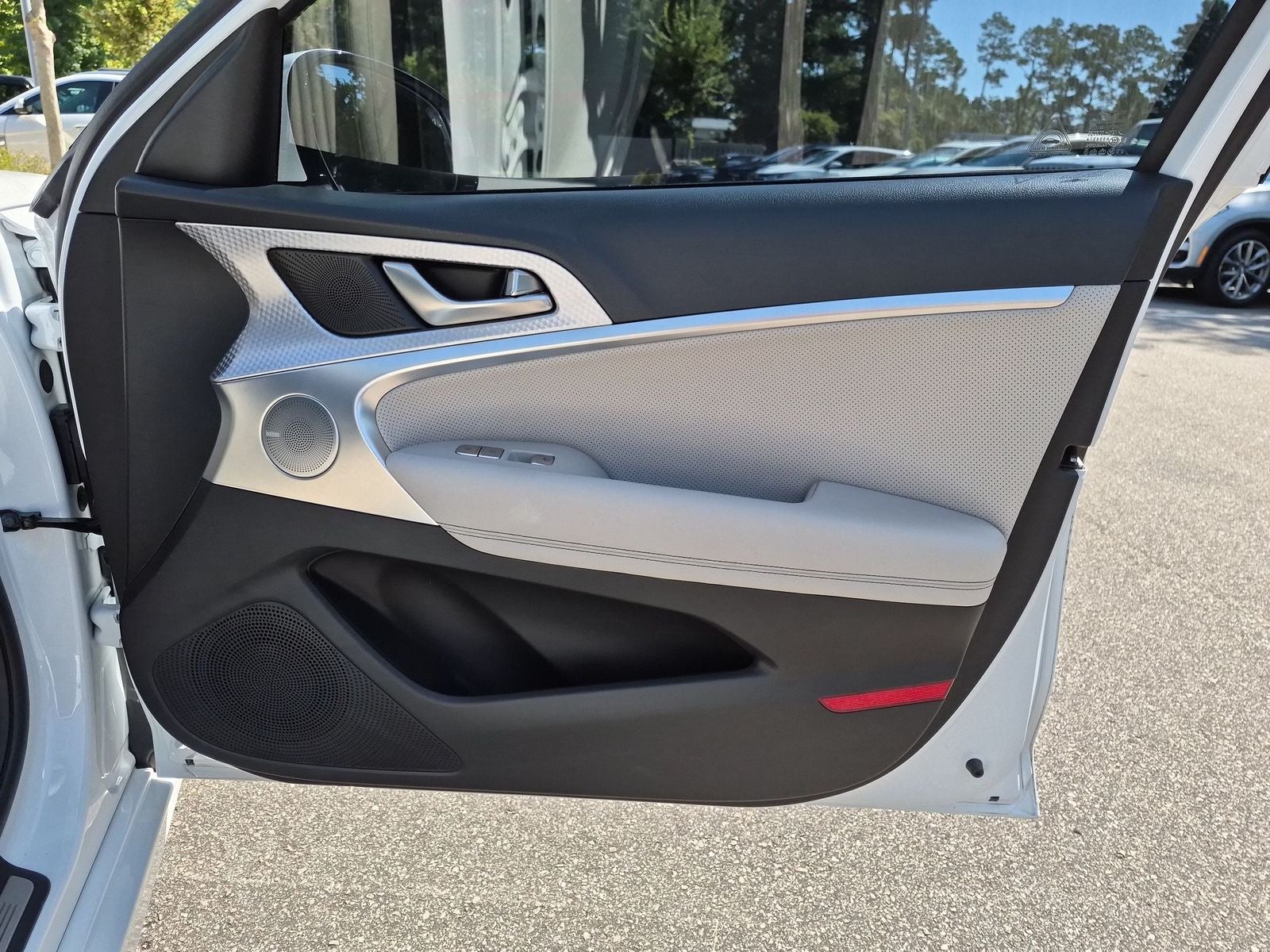 2023 Genesis G70 3.3T