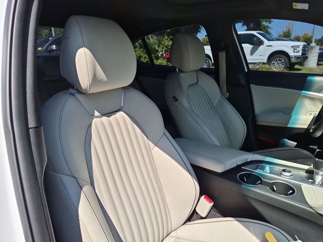 2023 Genesis G70 3.3T