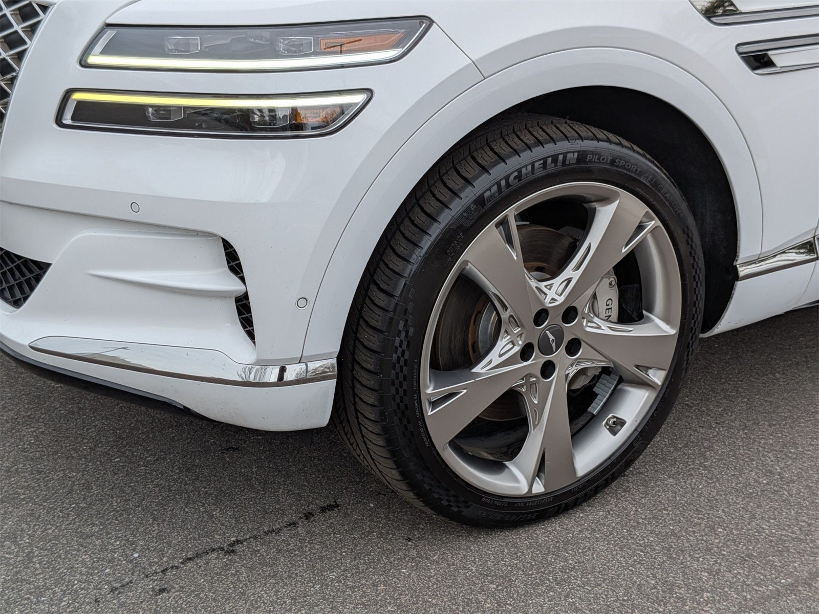 2023 Genesis GV80 2.5T