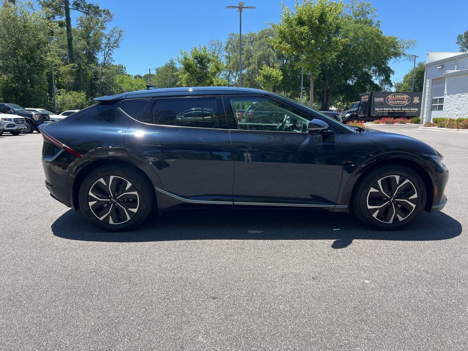 2024 Kia EV6 Wind