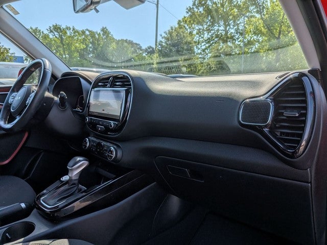 2023 Kia Soul GT-Line