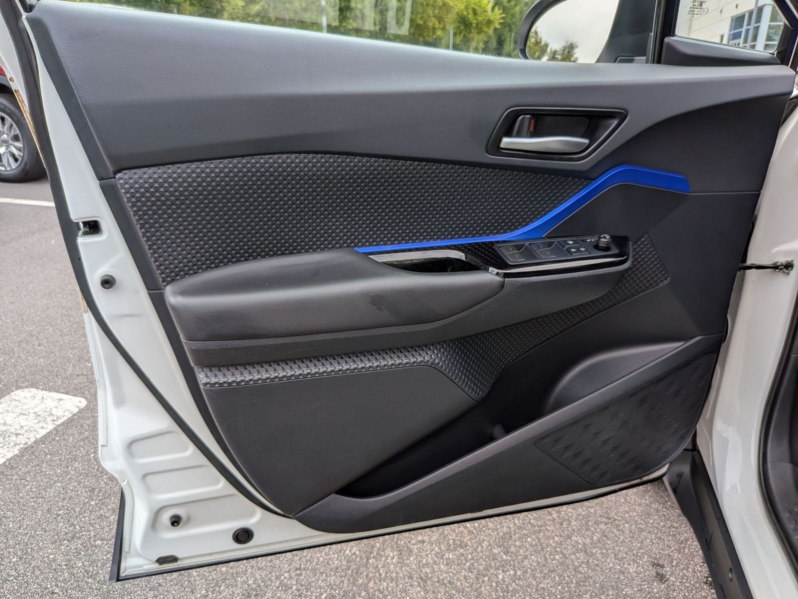 2020 Toyota C-HR XLE
