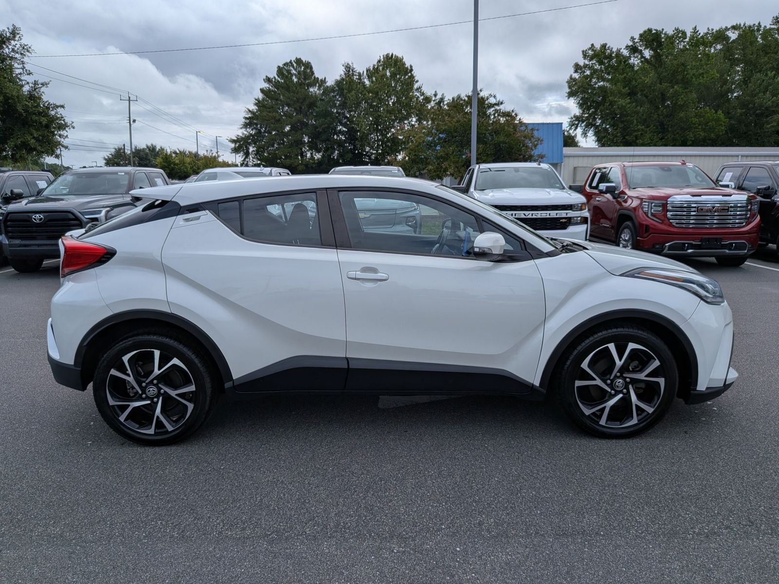 2020 Toyota C-HR XLE