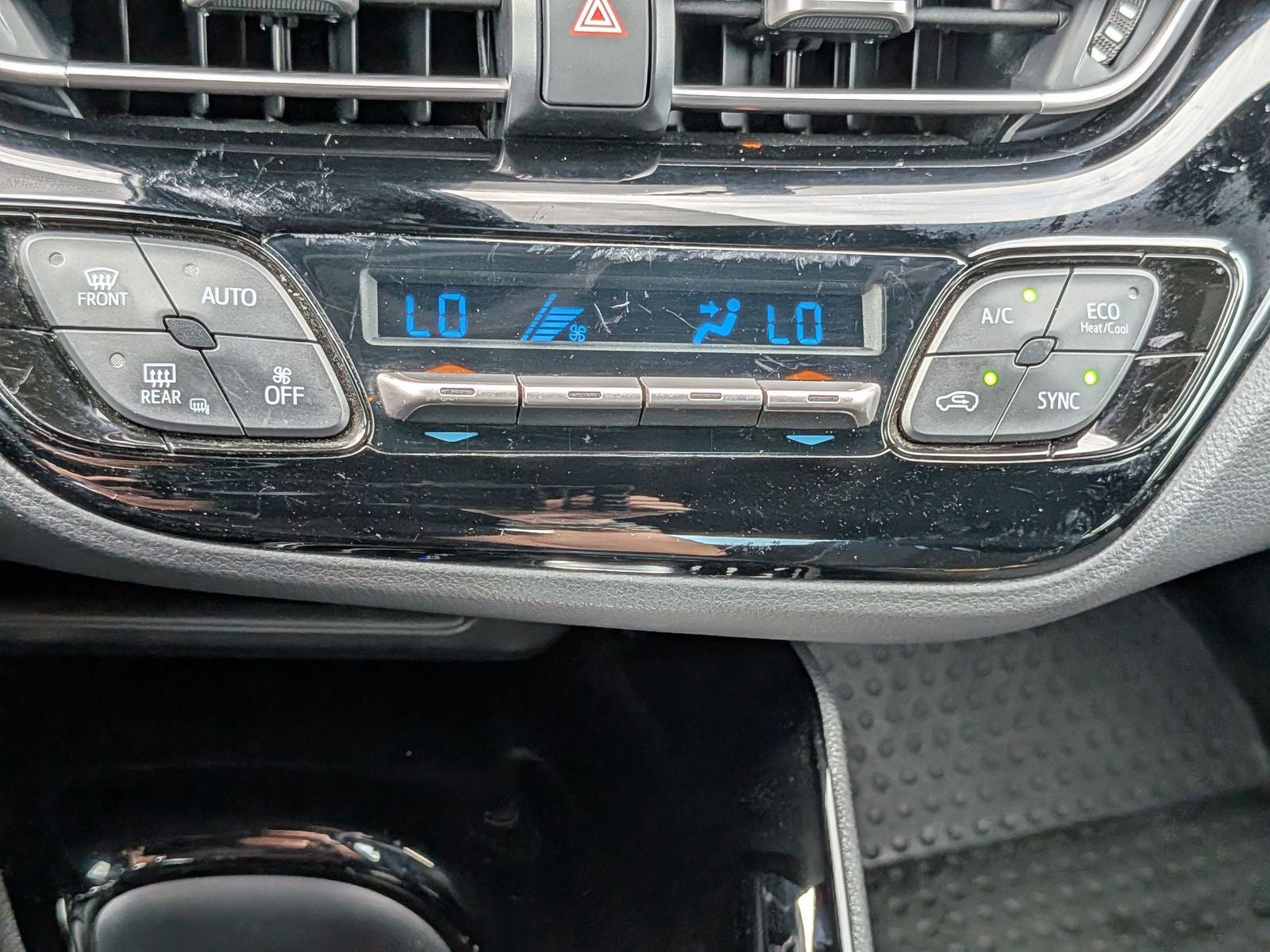 2020 Toyota C-HR XLE