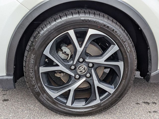 2020 Toyota C-HR XLE