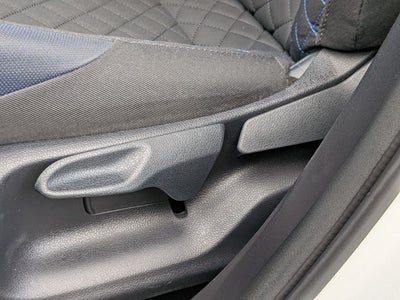 2020 Toyota C-HR XLE