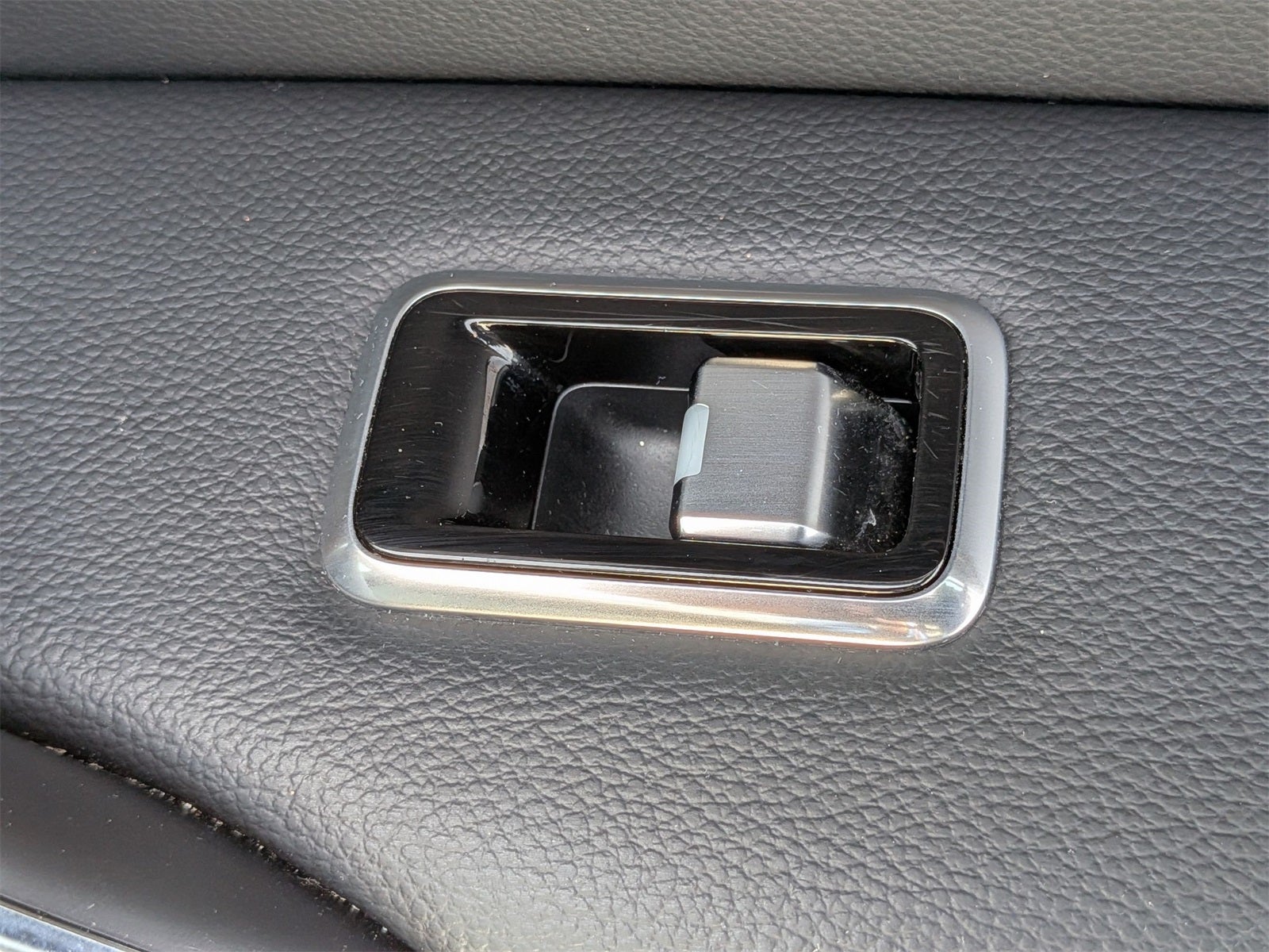 2024 Jaguar F-PACE P250 R-Dynamic S