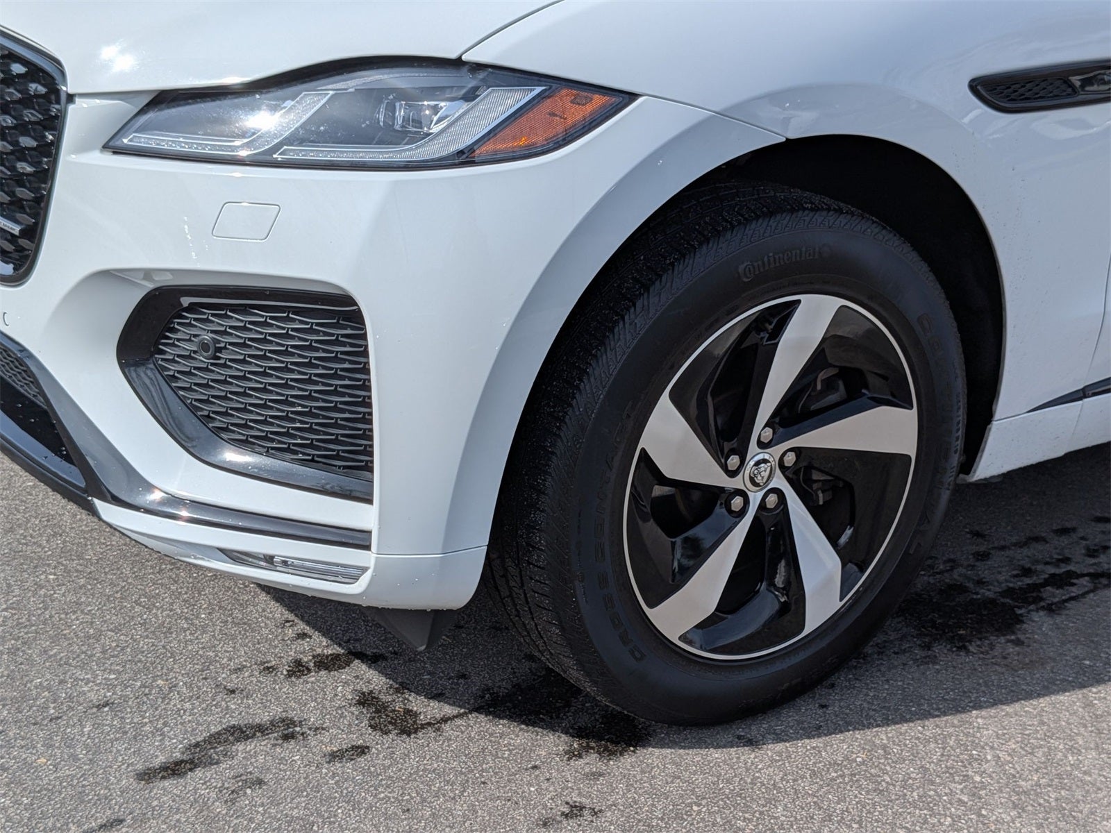 2024 Jaguar F-PACE P250 R-Dynamic S