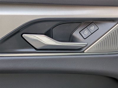 2024 Jaguar F-PACE P250 R-Dynamic S