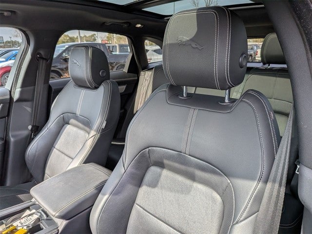 2024 Jaguar F-PACE P250 R-Dynamic S