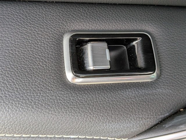 2024 Jaguar F-PACE P250 R-Dynamic S