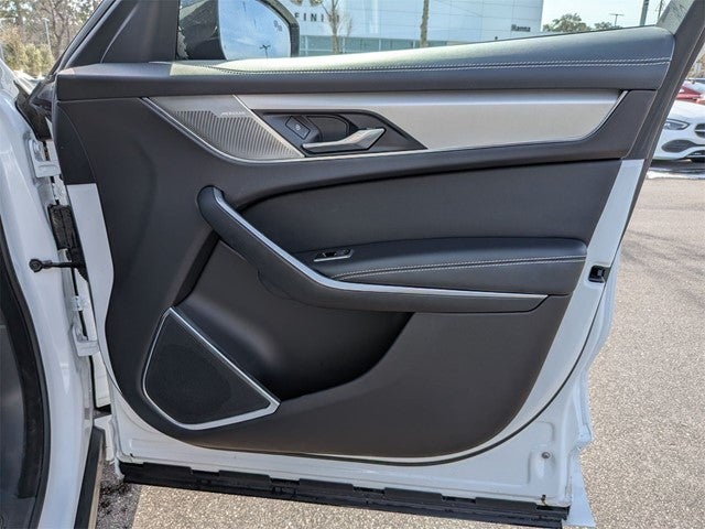 2024 Jaguar F-PACE P250 R-Dynamic S