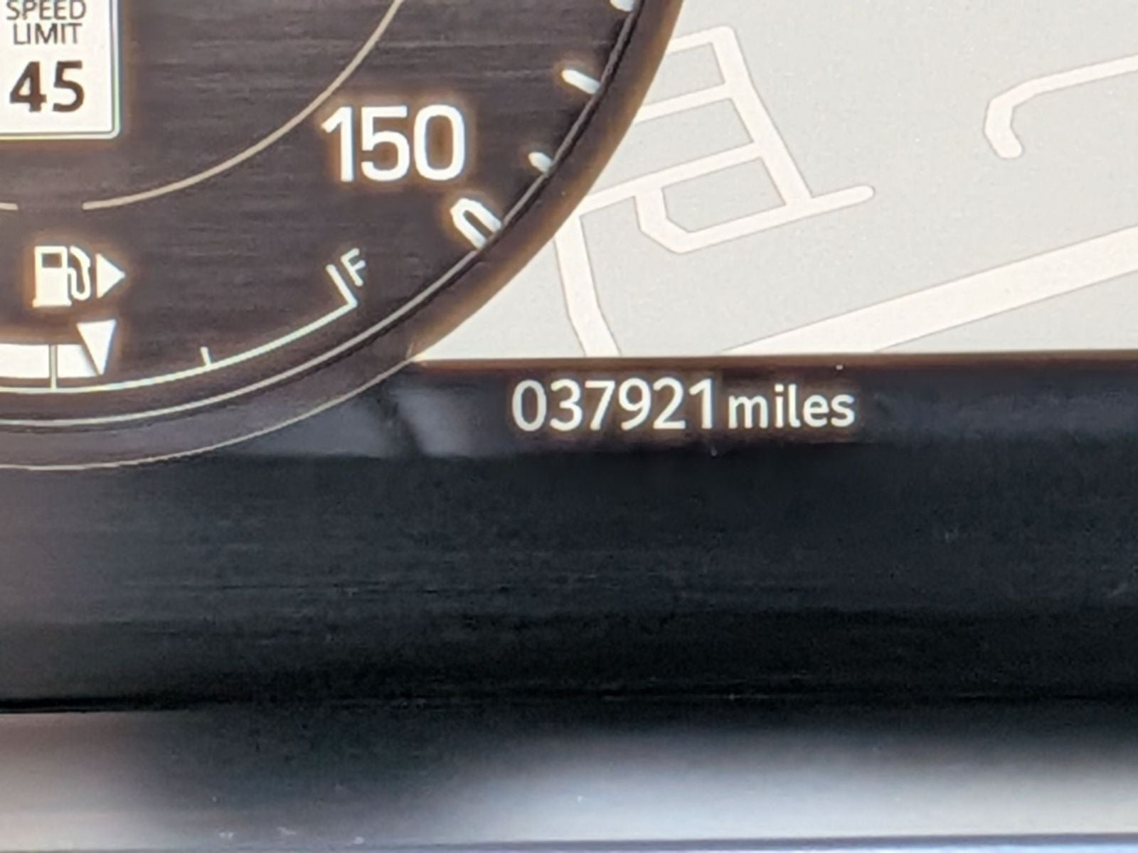 2024 Land Rover Defender 110 X-Dynamic SE