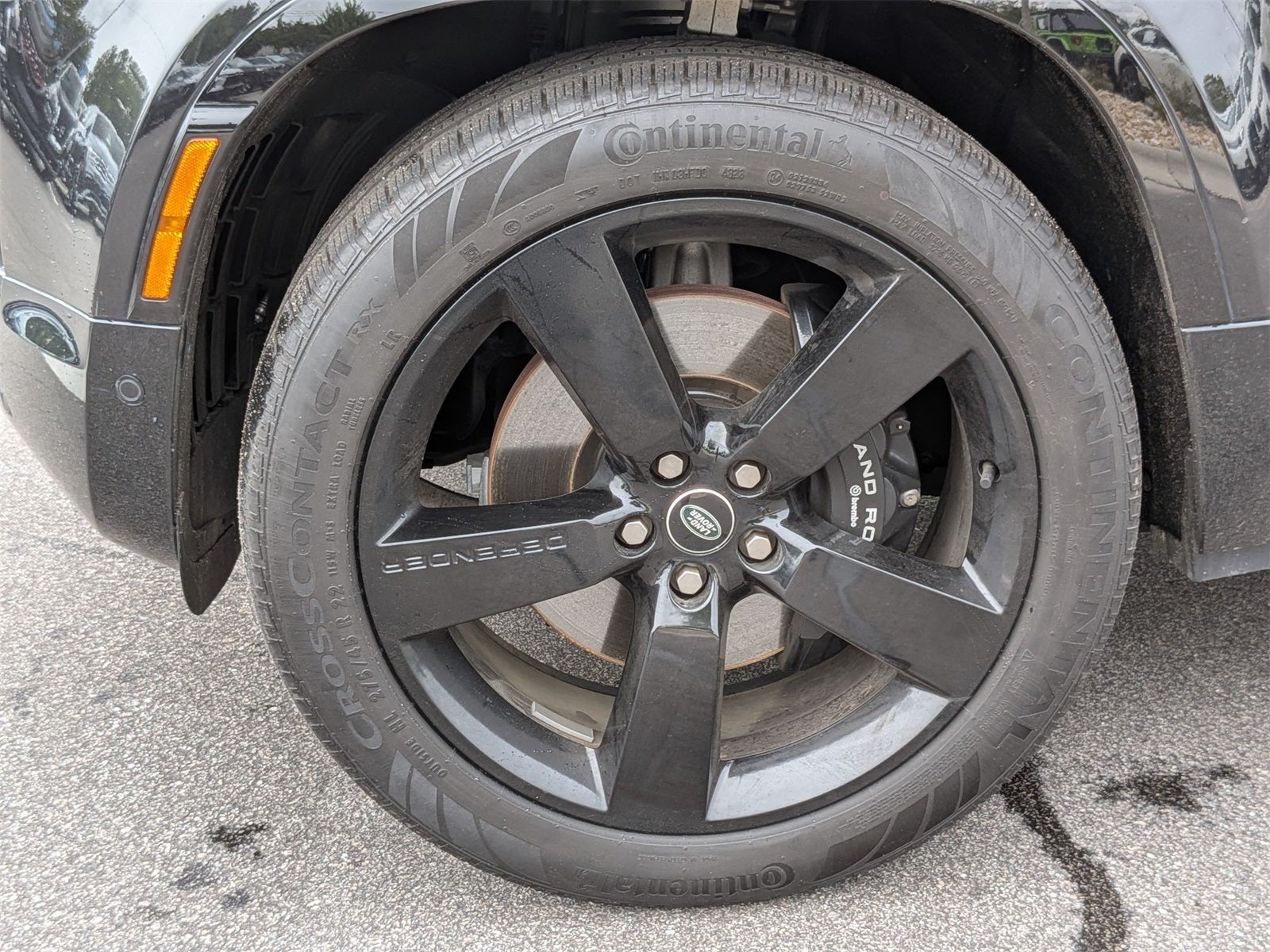 2024 Land Rover Defender 130 V8