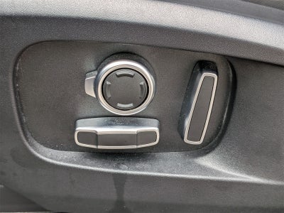 2024 Land Rover Defender 130 V8