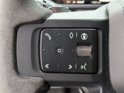 2024 Land Rover Defender 130 V8