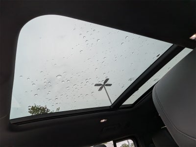 2024 Land Rover Defender 130 V8