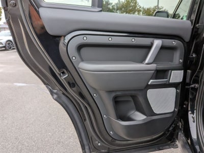 2024 Land Rover Defender 130 V8