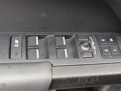 2024 Land Rover Defender 130 V8