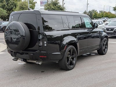 2024 Land Rover Defender 130 V8
