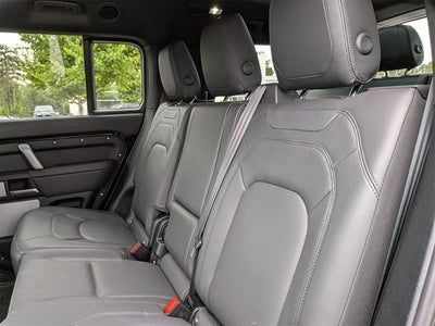 2024 Land Rover Defender 130 V8