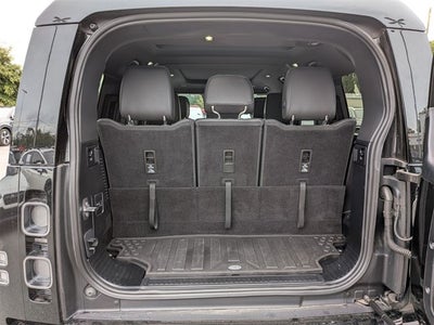 2024 Land Rover Defender 130 V8