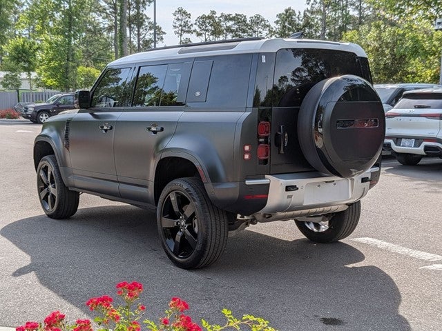 2024 Land Rover Defender 110 S