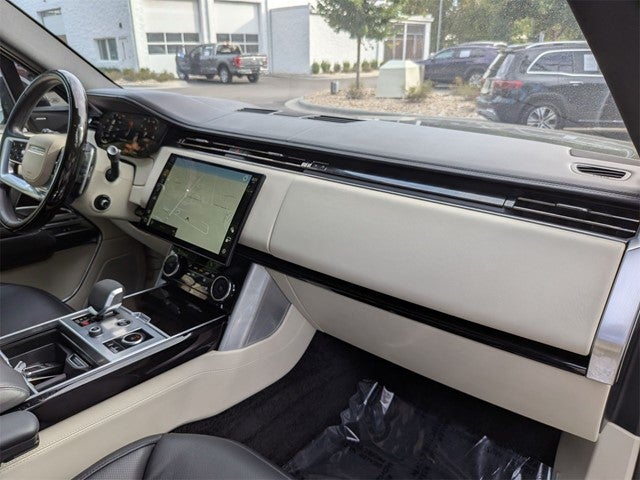 2023 Land Rover Range Rover SE