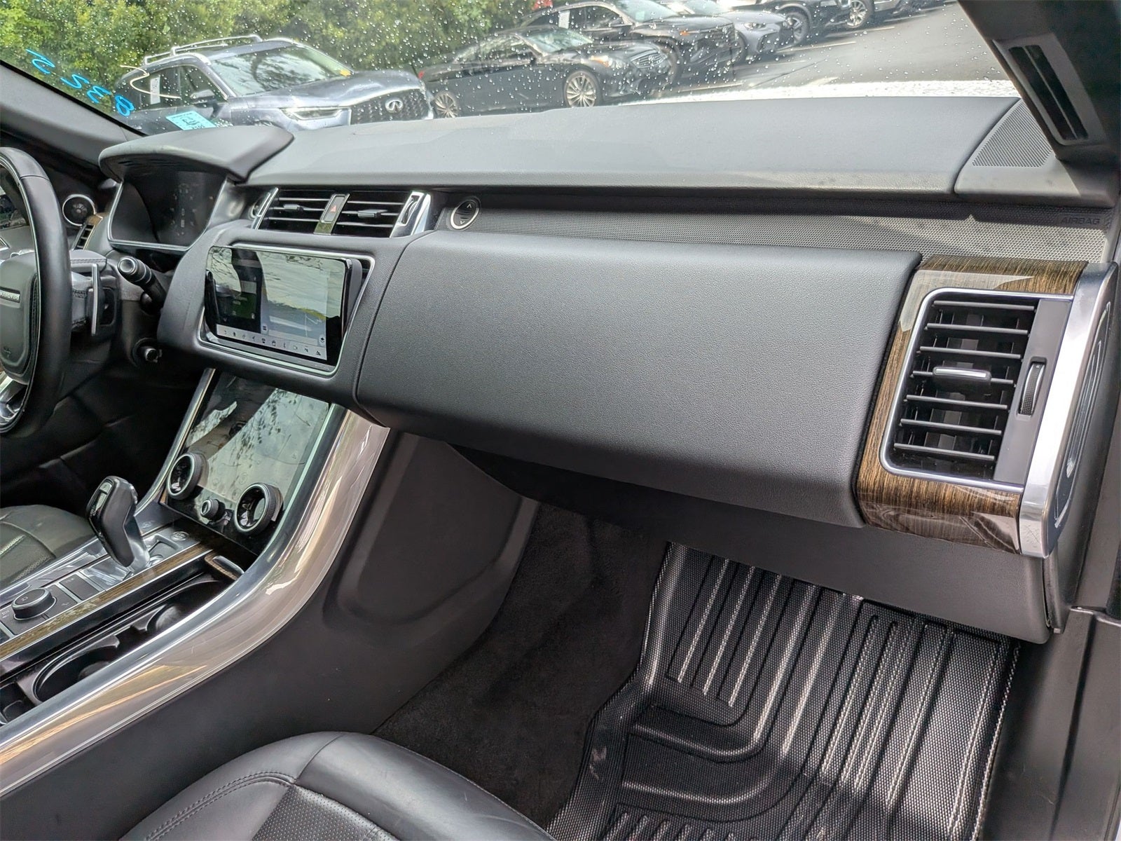 2022 Land Rover Range Rover Sport HSE Silver Edition