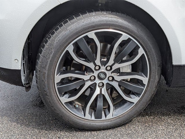 2022 Land Rover Range Rover Sport HSE Silver Edition