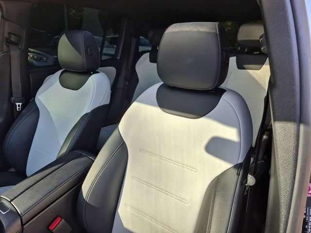 2023 Mercedes-Benz GLB GLB 250