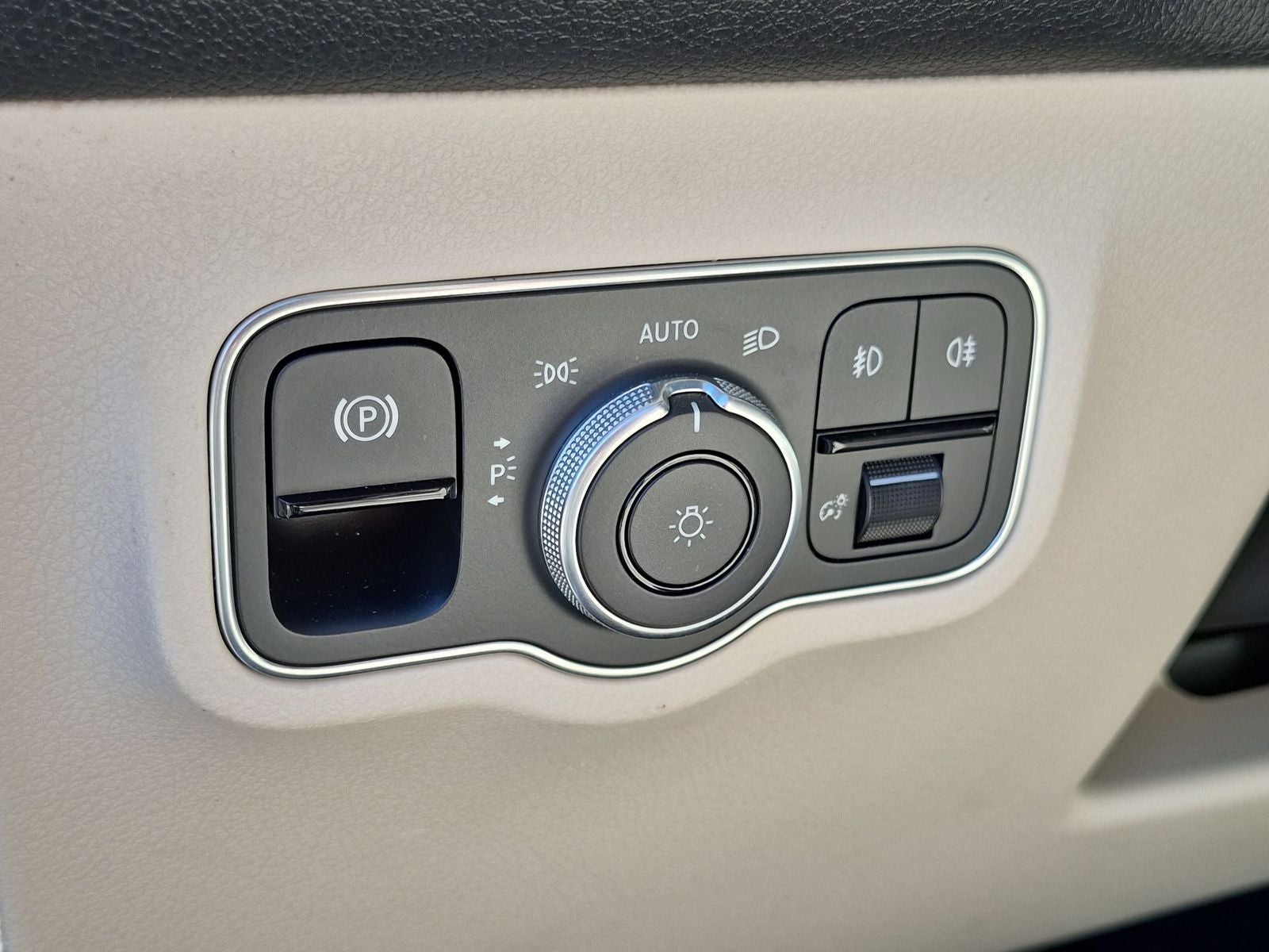 2023 Mercedes-Benz GLB GLB 250 4MATIC®