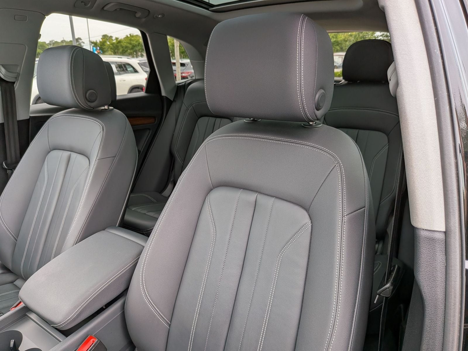 2023 Audi Q5 40 Premium Plus quattro