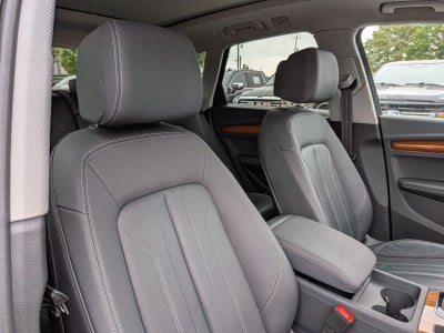 2023 Audi Q5 40 Premium Plus quattro