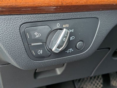 2023 Audi Q5 40 Premium Plus quattro
