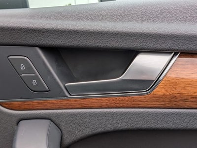 2023 Audi Q5 40 Premium Plus quattro