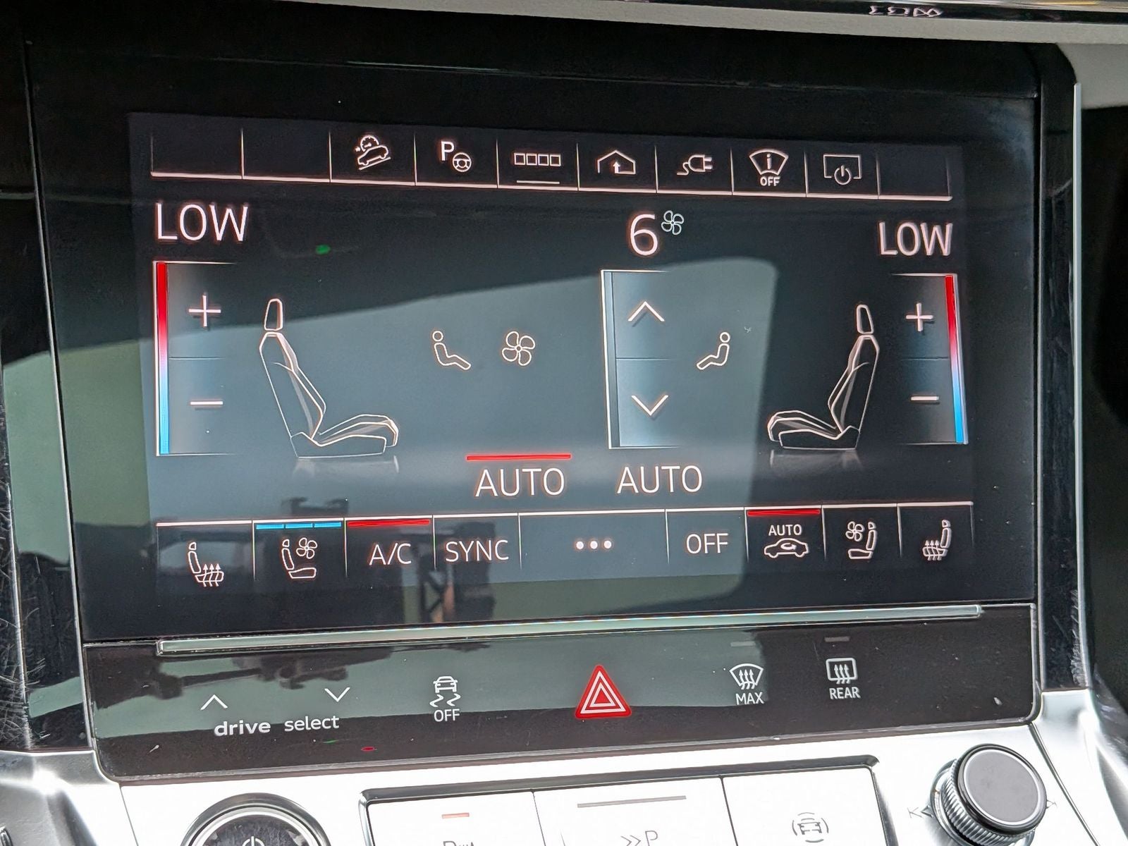 2024 Audi Q8 Sportback e-tron Prestige S line quattro