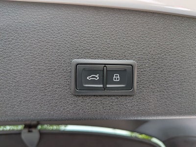 2024 Audi Q8 Sportback e-tron Prestige S line quattro