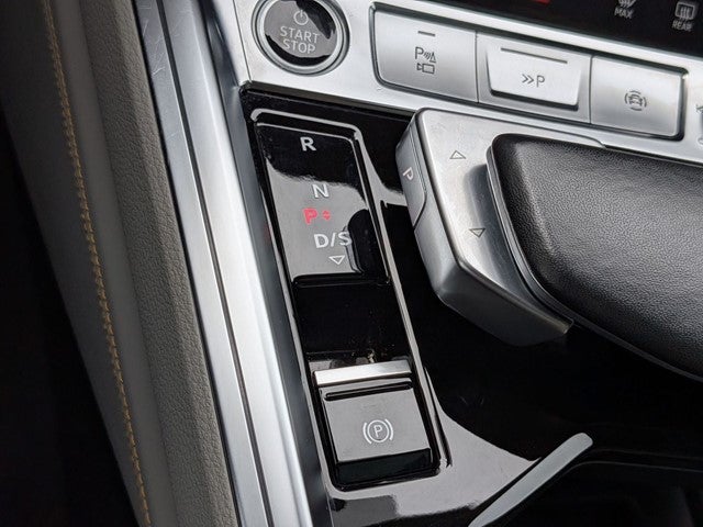 2024 Audi Q8 Sportback e-tron Prestige S line quattro