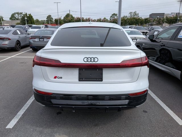 2024 Audi Q8 Sportback e-tron Prestige S line quattro