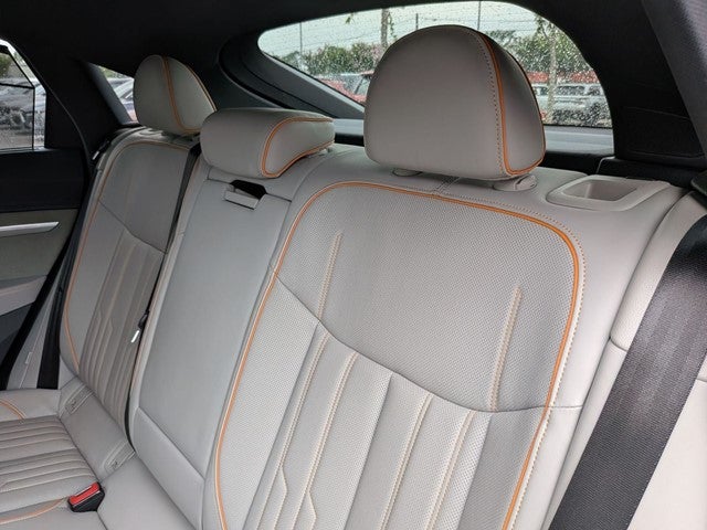 2024 Audi Q8 Sportback e-tron Prestige S line quattro